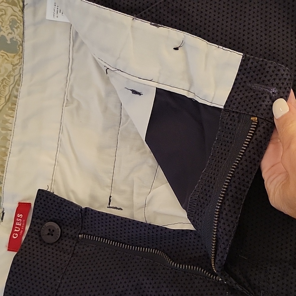 GUESS COTTON SHORTS - Picture 5 of 9